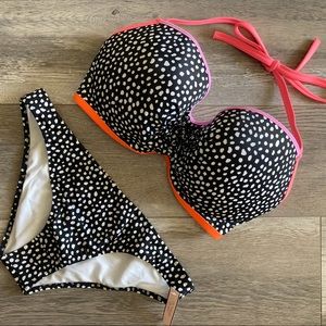 Victoria’s Secret 34DDD Bikini